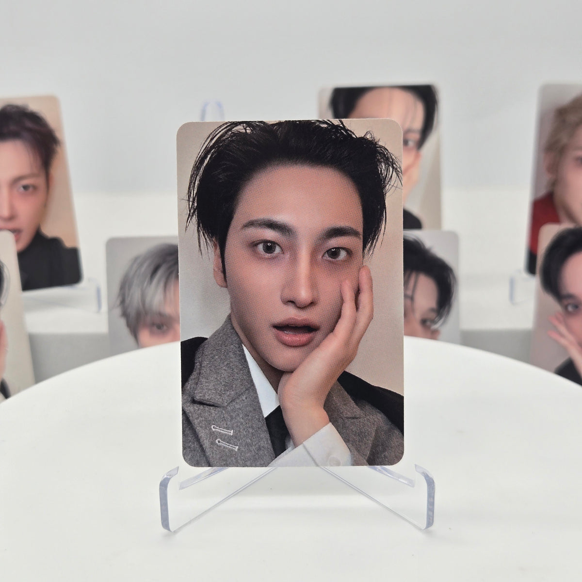 ATEEZ - GOLDEN HOUR : PART.5 - APPLEMUSIC POB PHOTOCARD (STANDARD VER.)