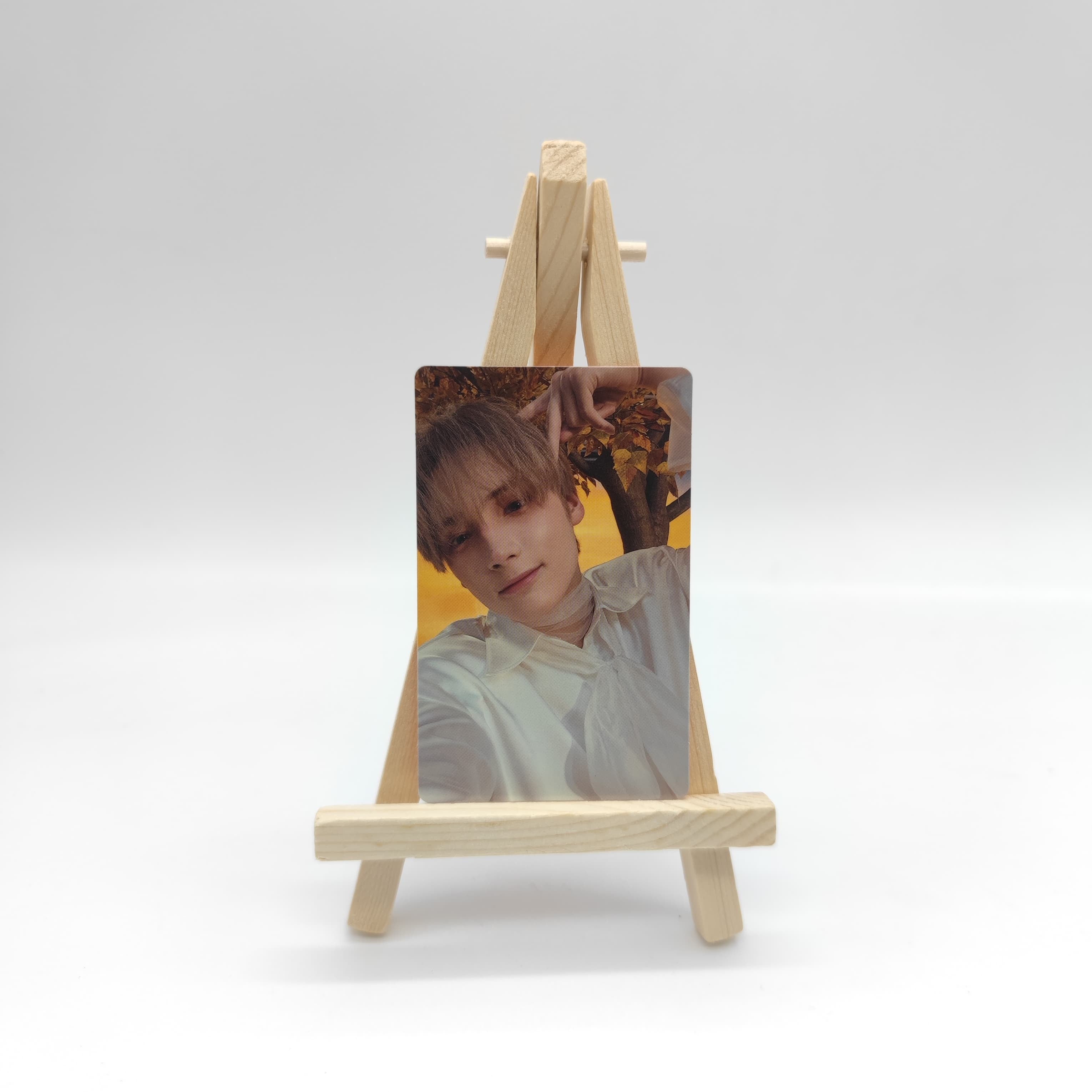 TOMORROW X TOGETHER (TXT) - MINISODE 3: TOMORROW (LIGHT VER.) - WEVERSE PHOTOCARD