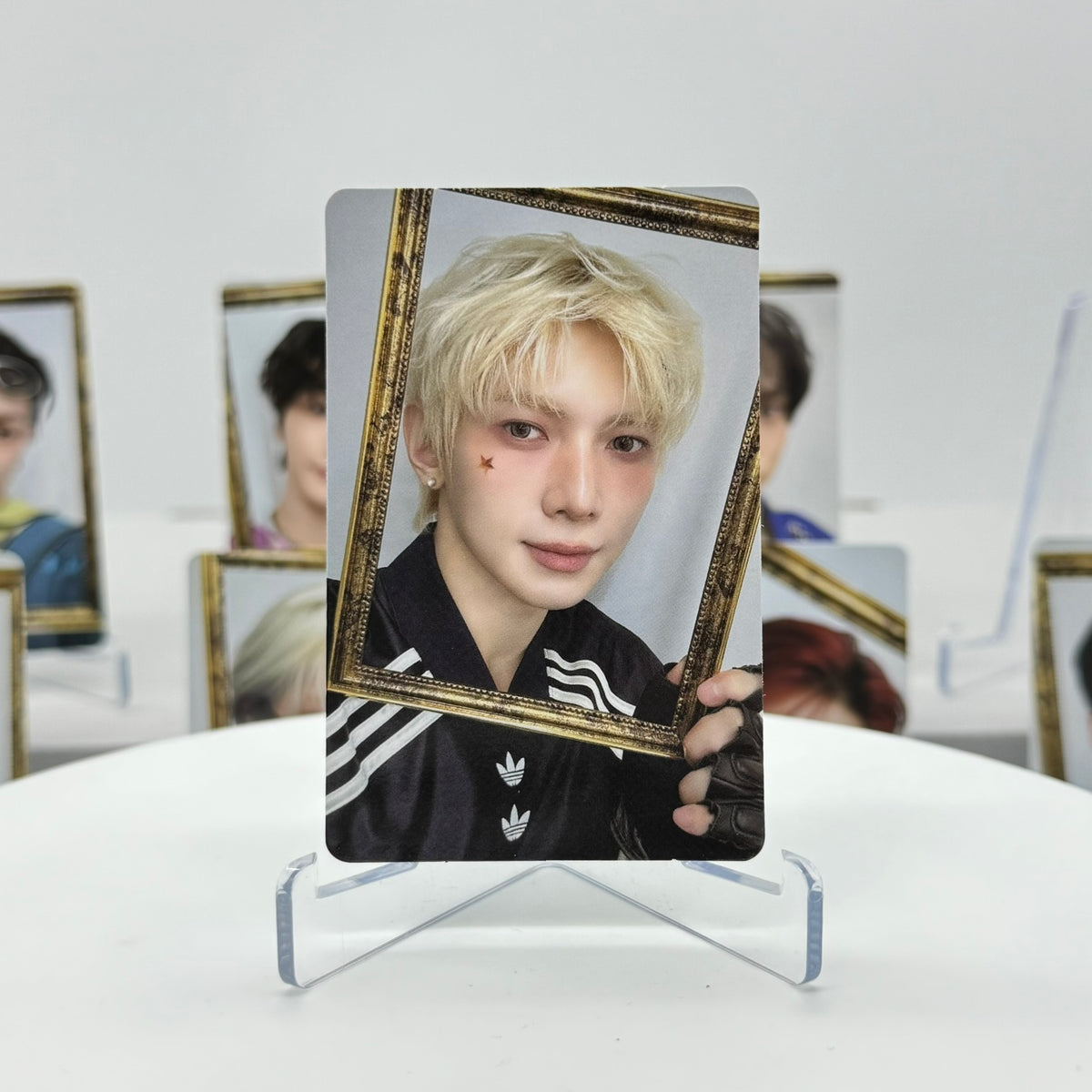 ATEEZ - ANITEEZ IN COLOR POP-UP STORE MD - PHOTOCARD (COLOR BACKSIDE)