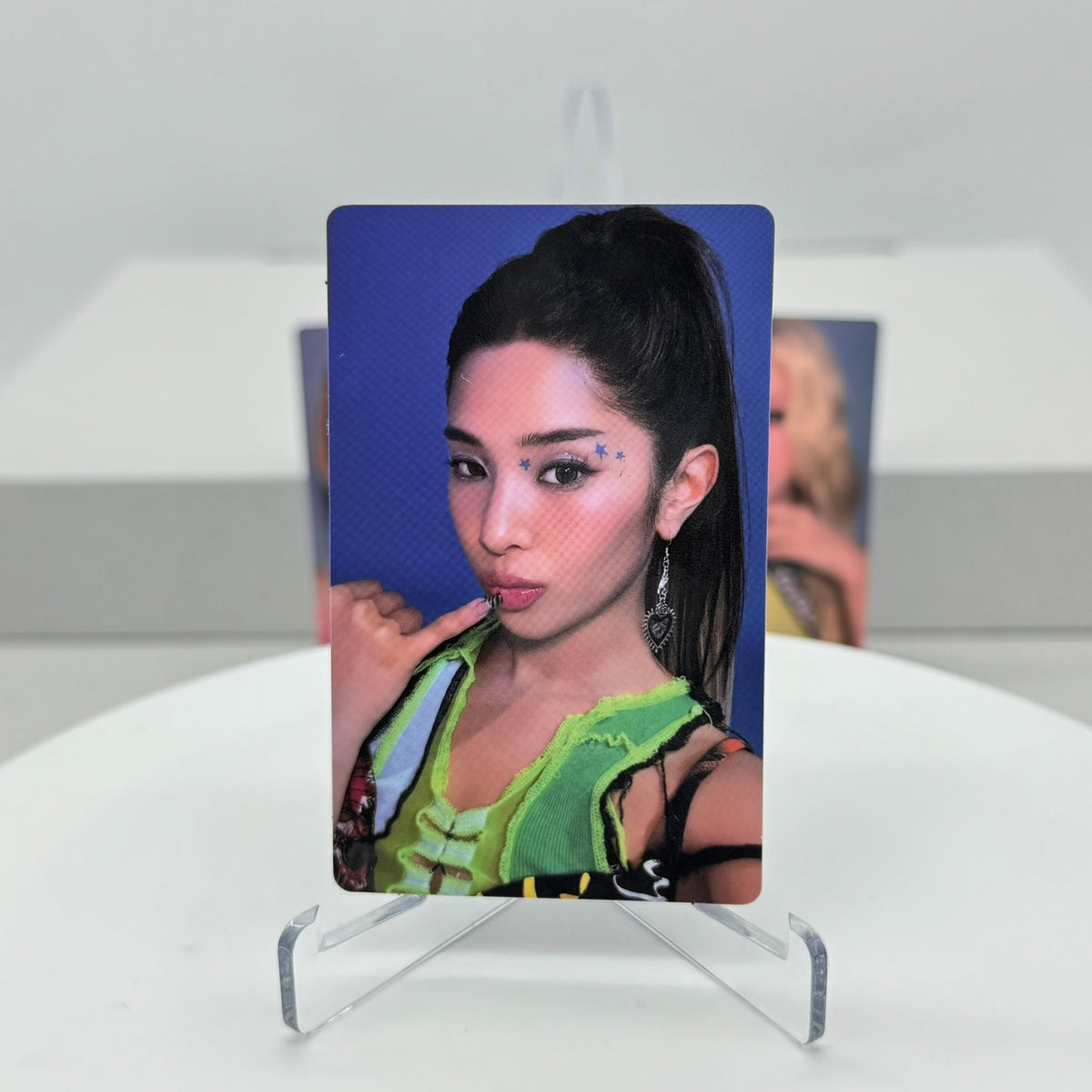 KATSEYE - WILD - WEVERSE STUDIO CHOOM POB PHOTOCARD