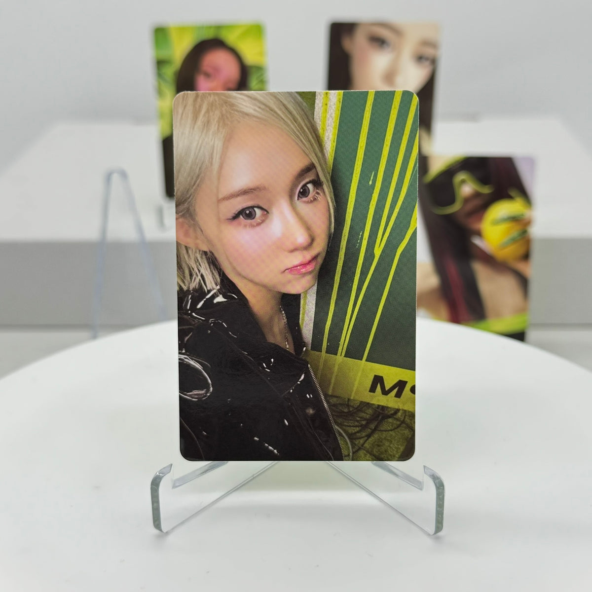 AESPA - LEMONADE POP-UP STORE MD - POB PHOTOCARD (Selfie)