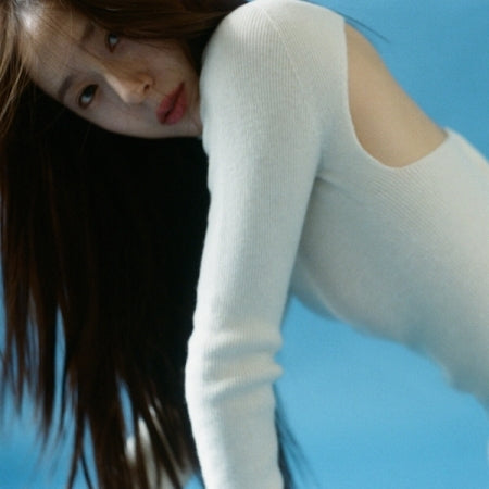 [PRE-ORDER] KRYSTAL - SOLITARY