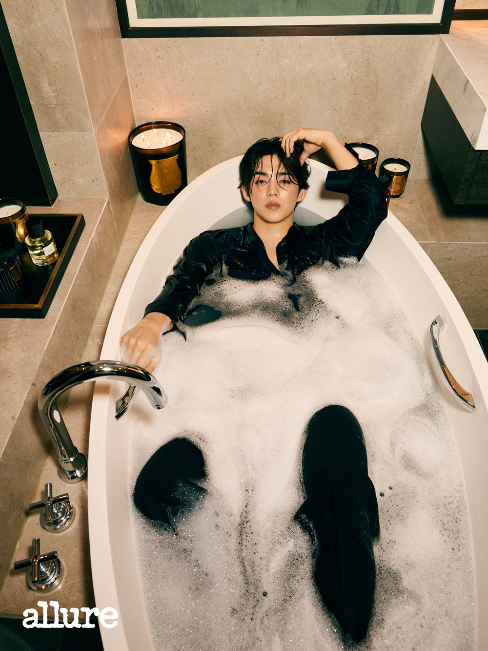 S.COUPS - ALLURE MAGAZINE 2026.10 (S41-6929-101) - image 2 [460d33e98cb9]