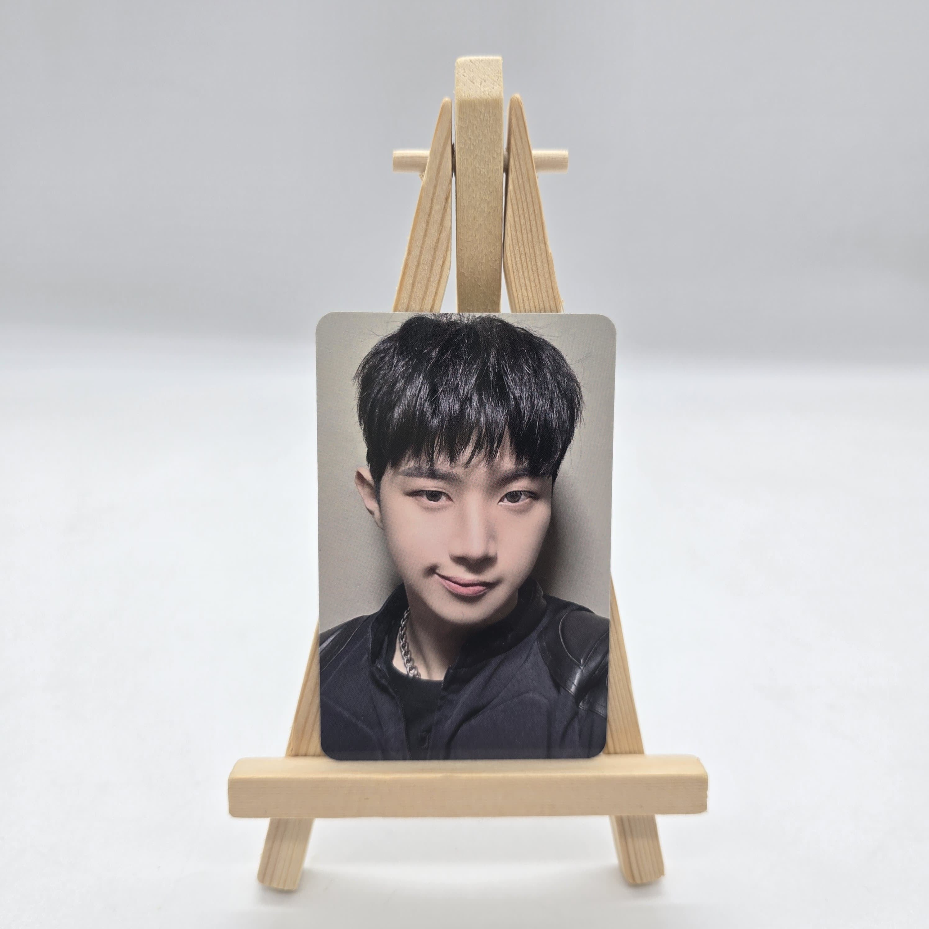 XIKERS - HOUSE OF TRICKY : WATCH OUT - APPLE MUSIC POB PHOTOCARD