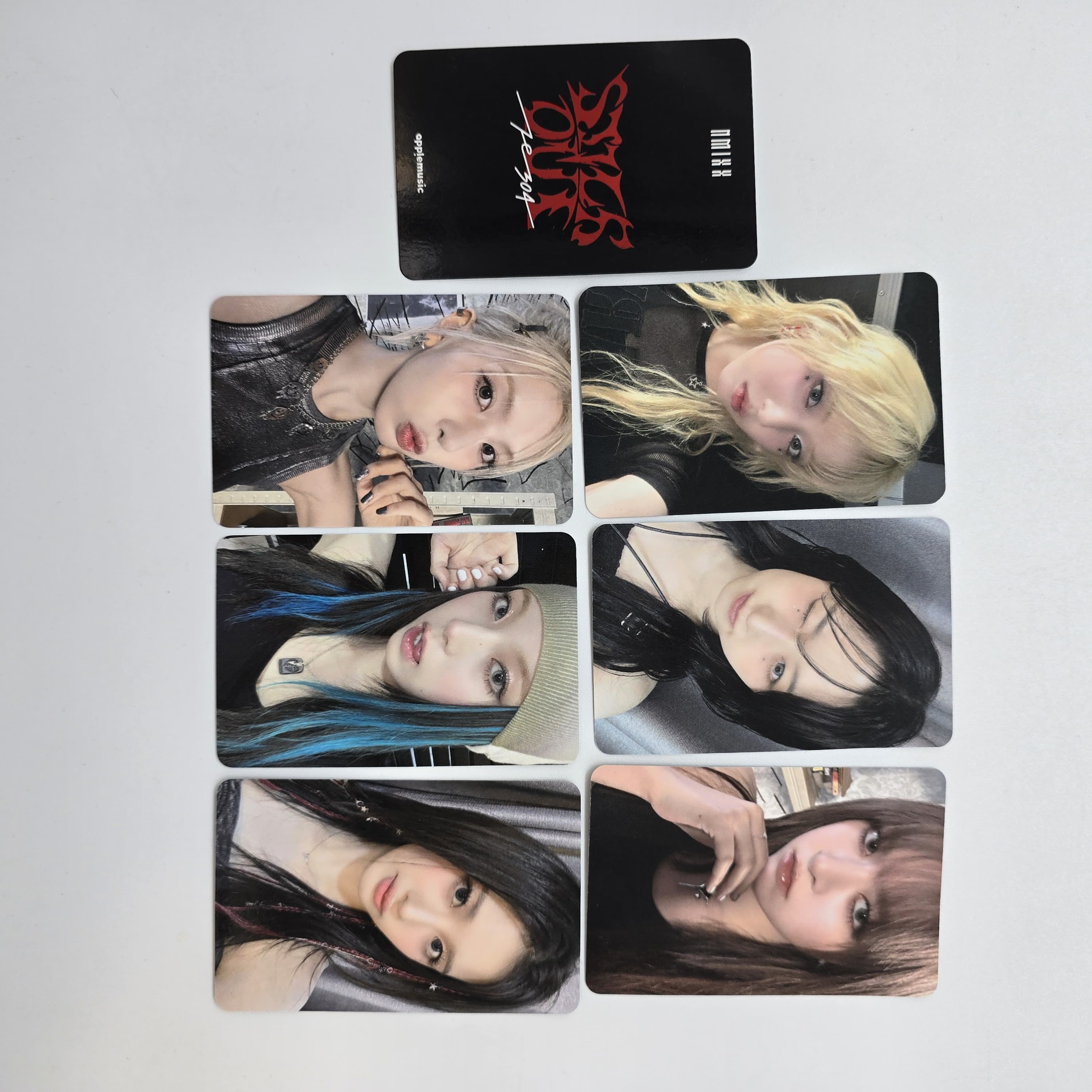 NMIXX -  FE304: STICK OUT (STANDARD VER.) - APPLE MUSIC POB PHOTOCARD