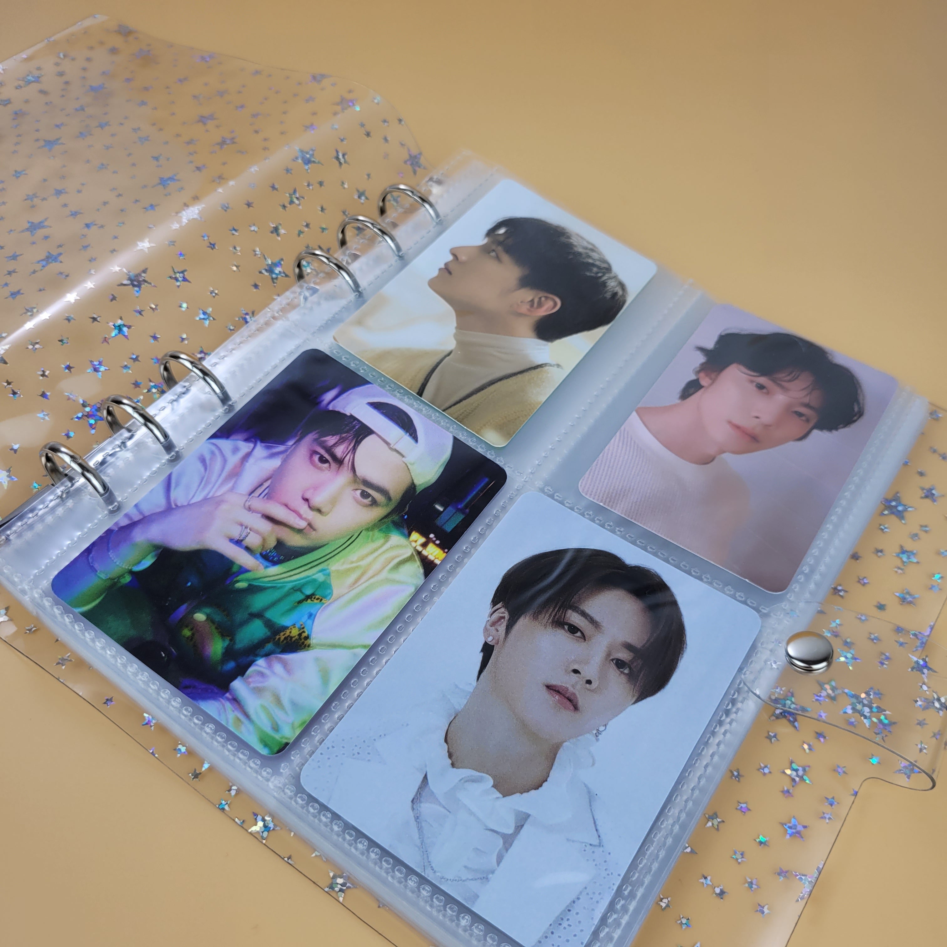 Transparent collection folder for K-Pop photocards