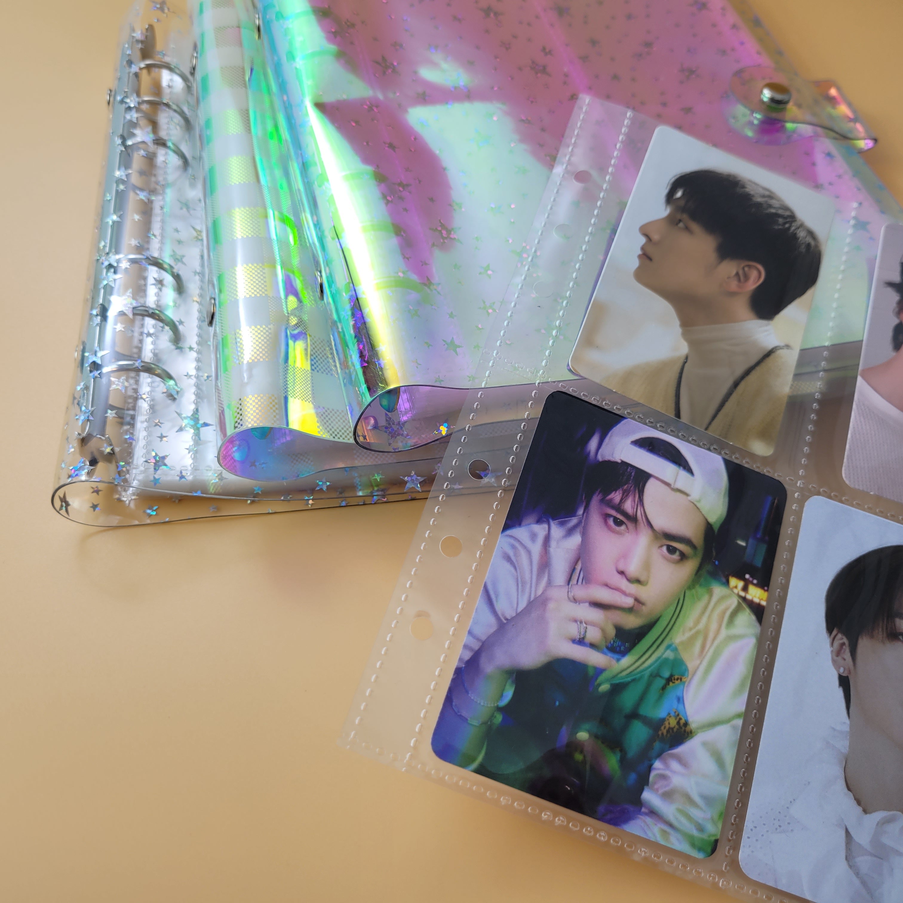 Transparent collection folder for K-Pop photocards